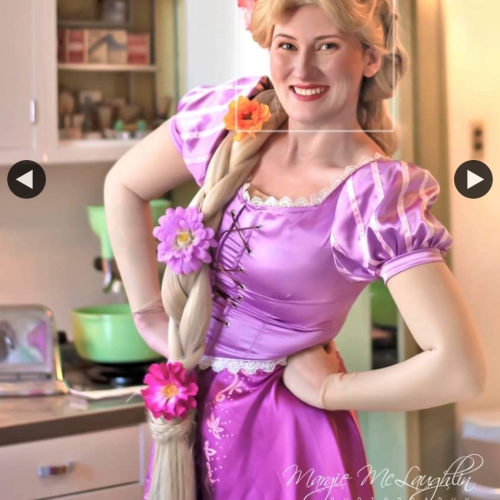 Women’s rapunzel dress